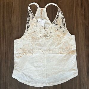 Free People Floral Embroidered Tank. Macrame detailing.